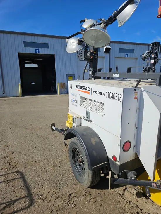 2020 Magnum Pro MLT4200IVF4 Portable Light Tower