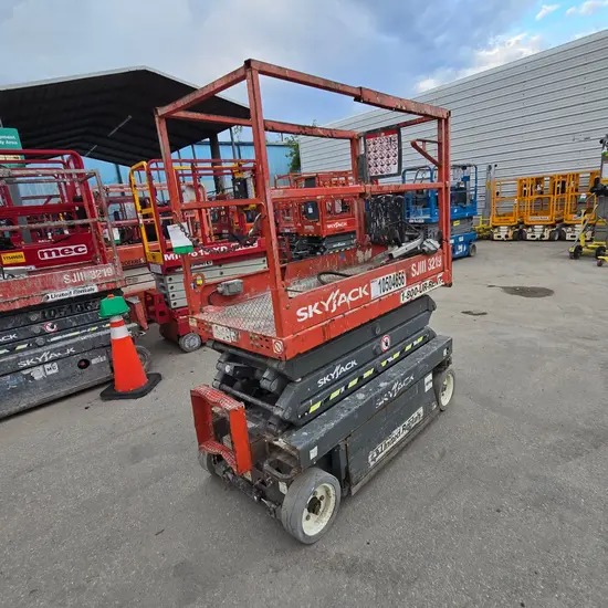 2016 Skyjack SJIII3219 Scissor Lift