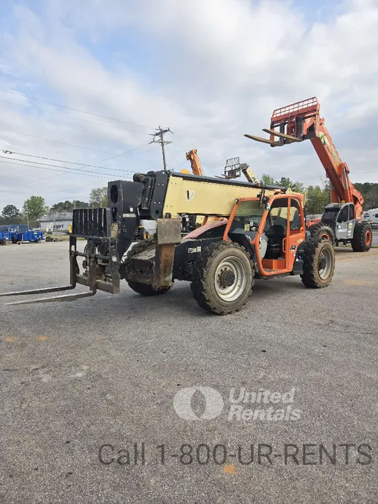 2016 JLG 1055 Forklift