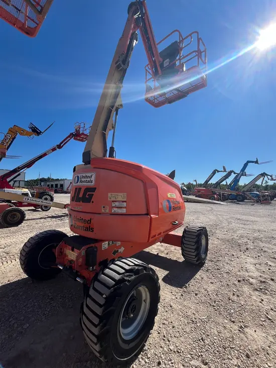2017 JLG 450AJ Articulating Boom Lift
