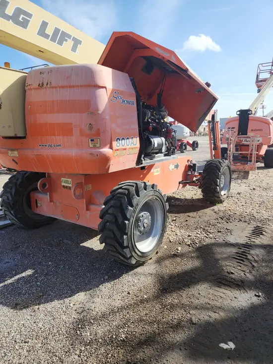 2017 JLG 800AJ Articulating Boom Lift