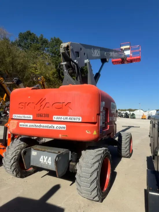2017 Skyjack SJ82T Boom Lift