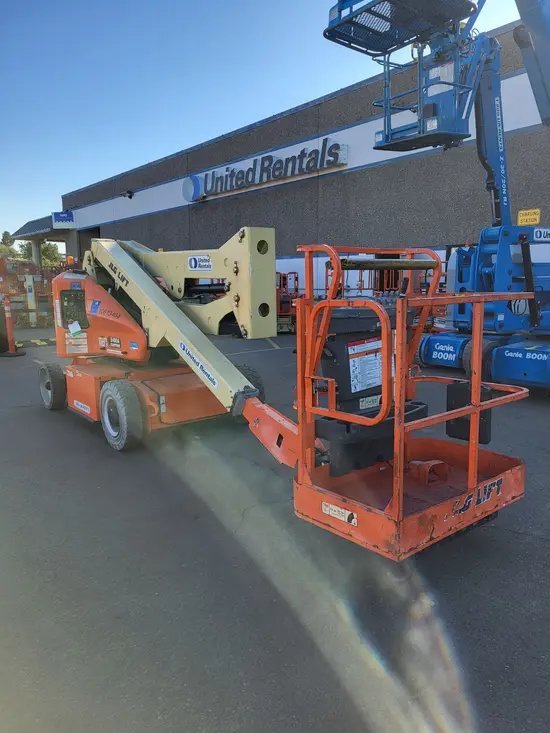 2017 JLG E400AN Articulating Boom Lift