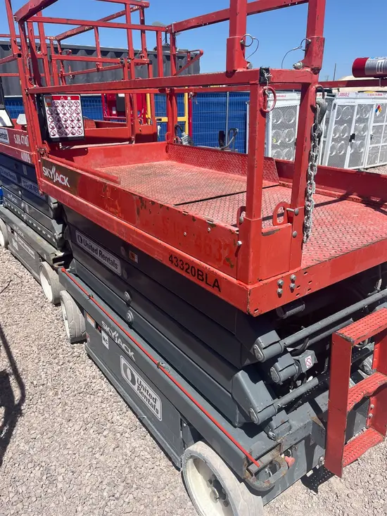 2017 Skyjack SJIII4632 Scissor Lift