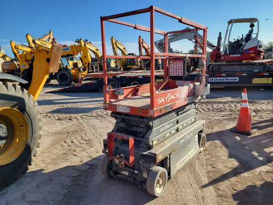 2016 Skyjack SJIII3219 Scissor Lift