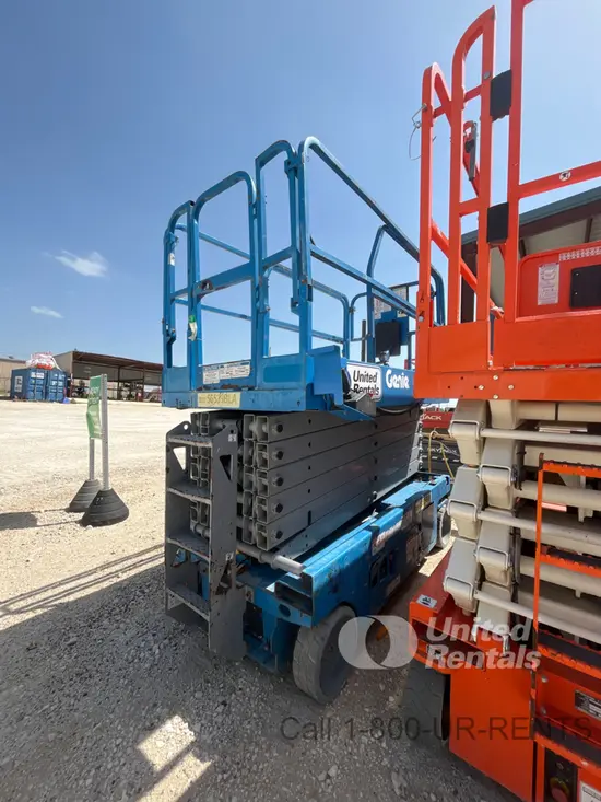 2018 Genie GS-4047 Scissor Lift