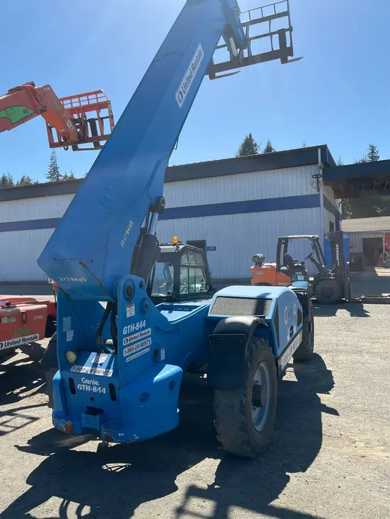 2016 Genie GTH-844 Forklift