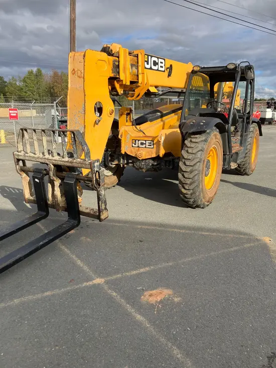 2015 JCB 507-42 Forklift