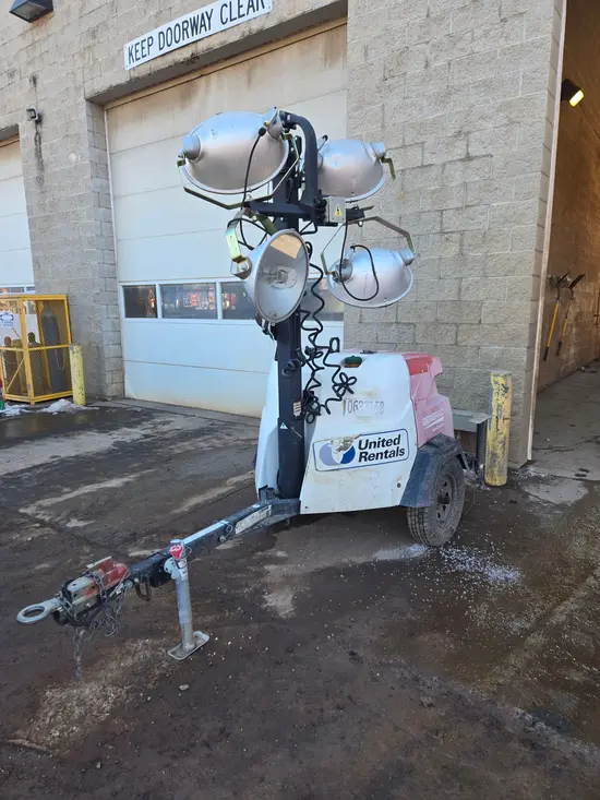 2017 Magnum Pro MLT6SM Portable Light Tower