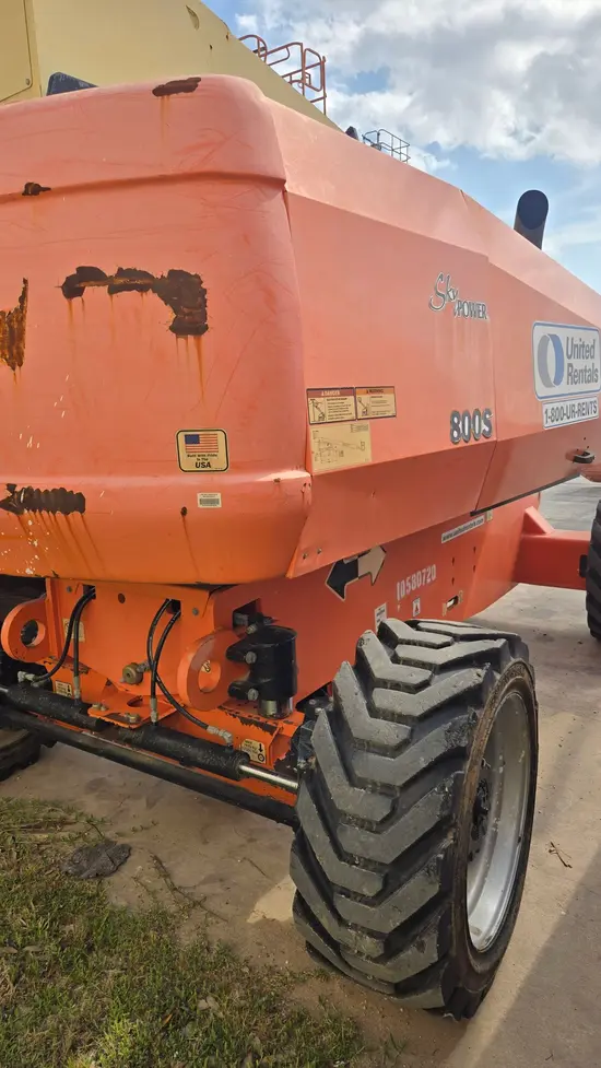 2017 JLG 800S Boom Lift