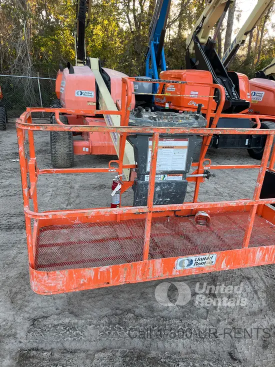 2017 JLG 400S Boom Lift