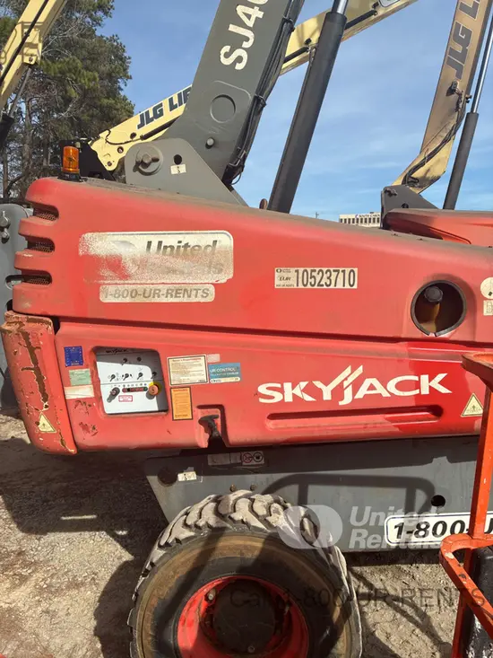 2016 Skyjack SJ40T Boom Lift