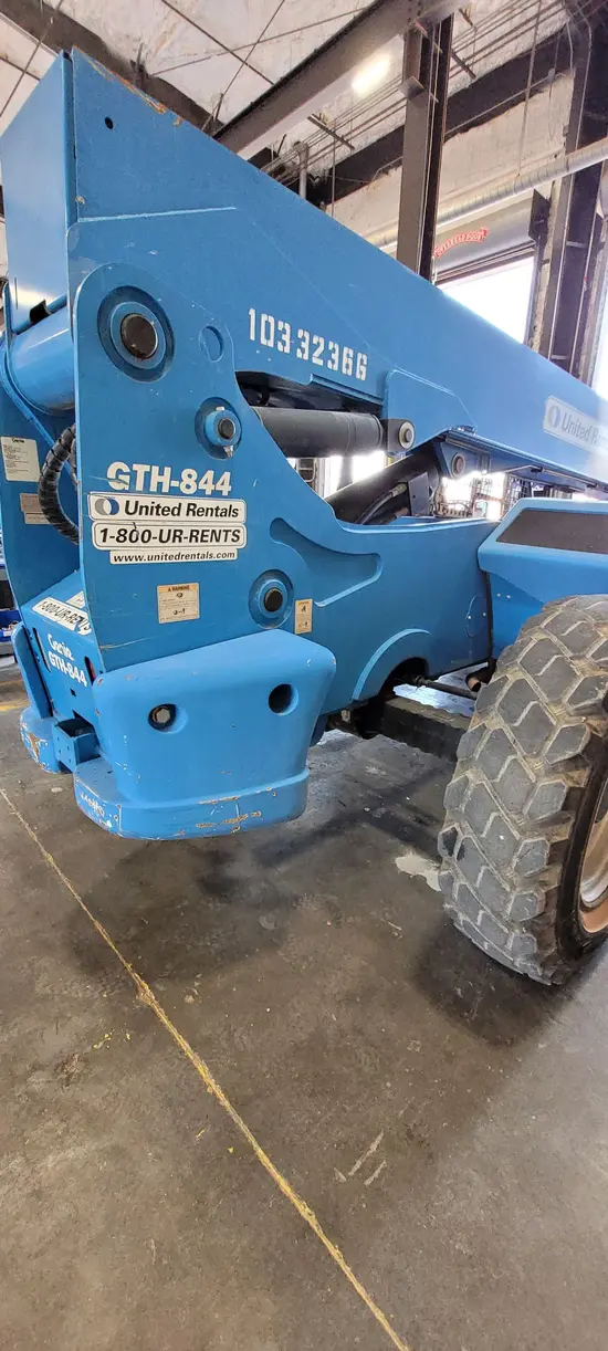 2015 Genie GTH-844 Forklift