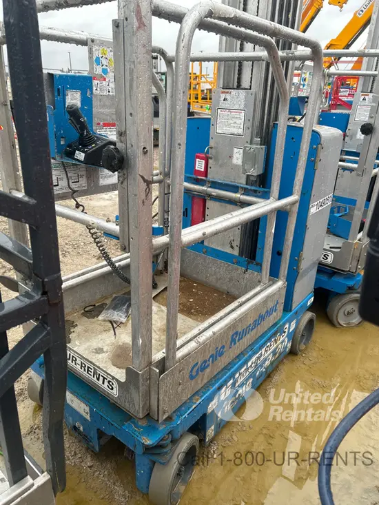 2016 Genie GR-20 Self-Propelled One-Person Lift
