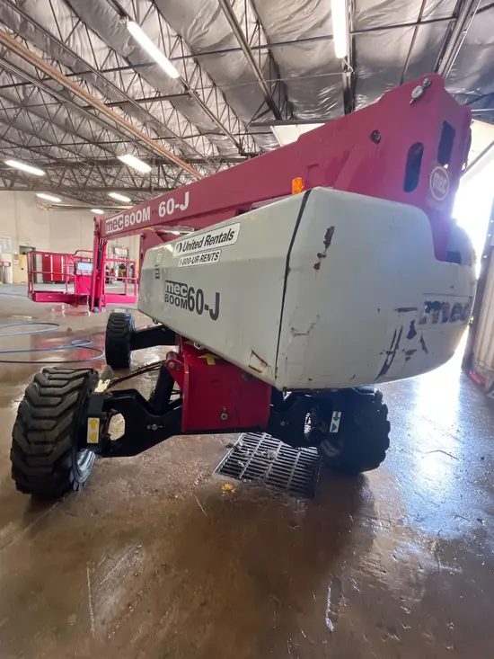 2016 MEC 60JD Boom Lift