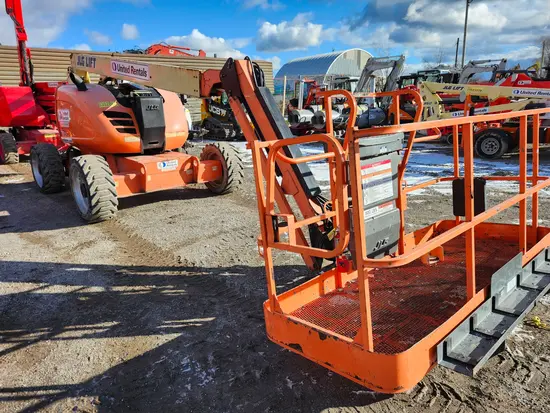 2015 JLG 600AJ Articulating Boom Lift