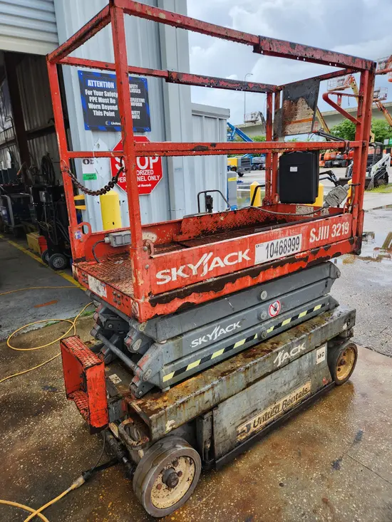 2016 Skyjack SJIII3219 Scissor Lift