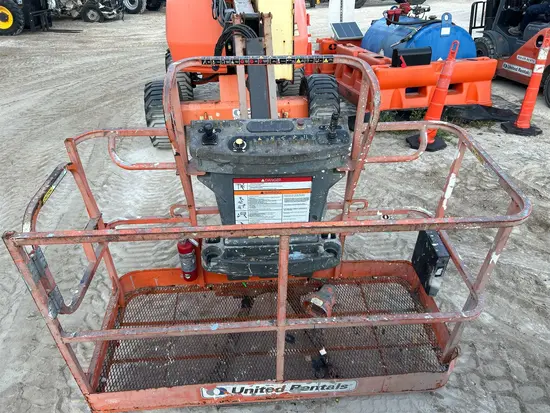 2017 JLG 450AJ Articulating Boom Lift