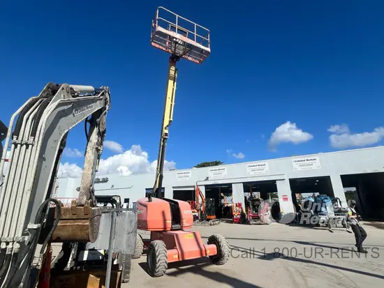 2017 JLG 400S Boom Lift