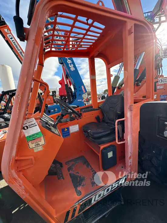 2018 SKYTRAK 10054 Forklift