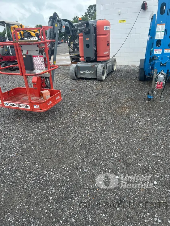 2018 Skyjack SJ30ARJE Articulating Boom Lift