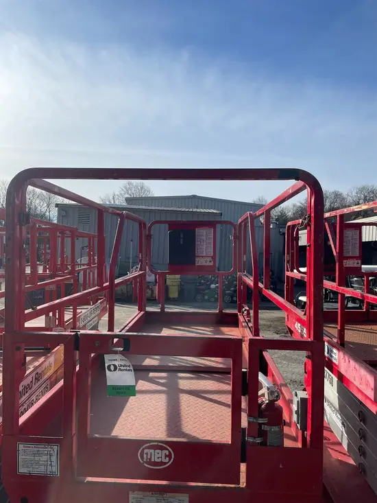 2017 MEC 4555SE Scissor Lift