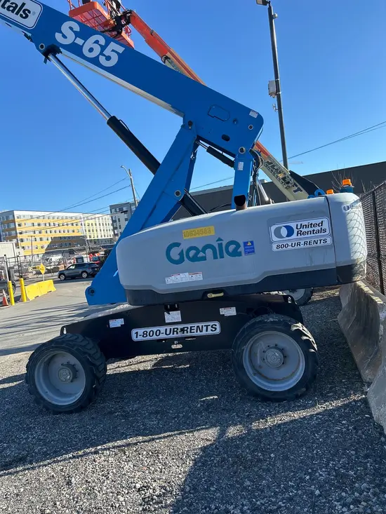 2017 Genie S-65 Boom Lift