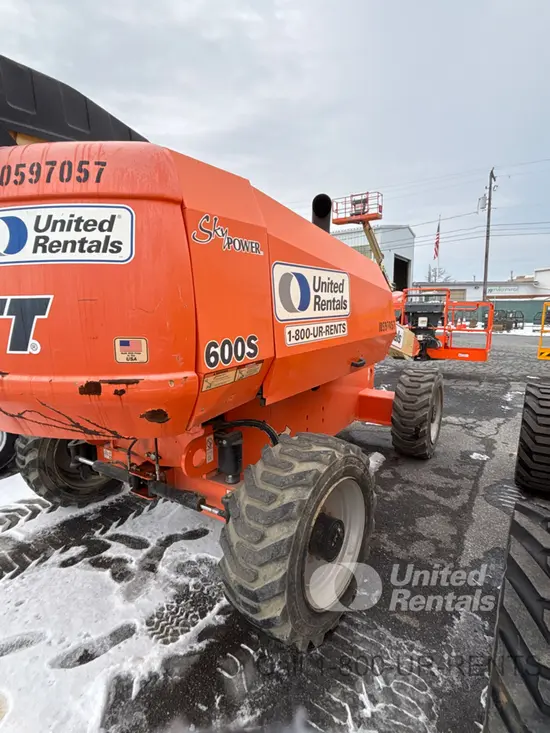 2017 JLG 600S Boom Lift