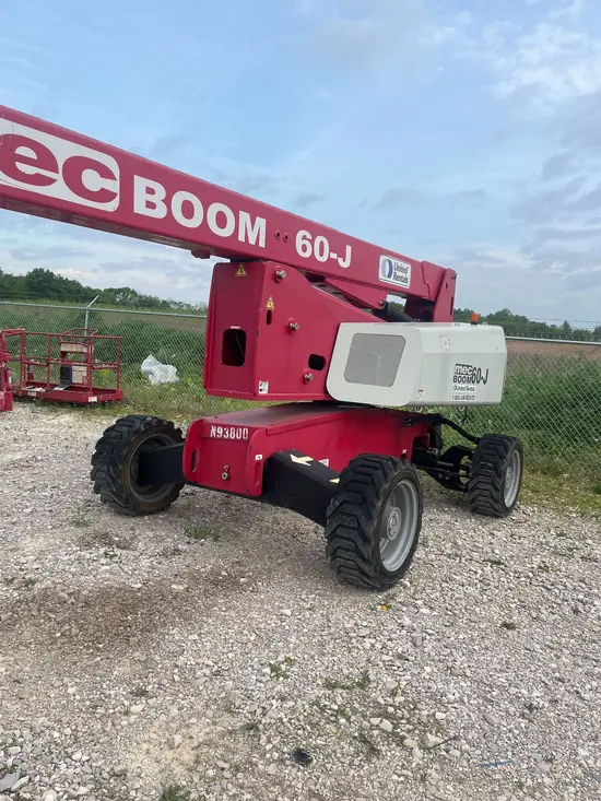 2016 MEC 60JD Boom Lift