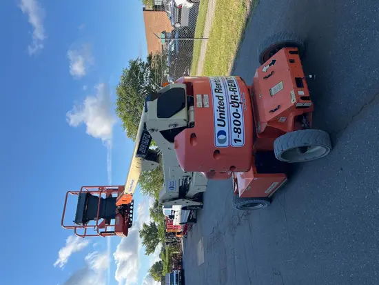 2016 JLG E400AN Articulating Boom Lift