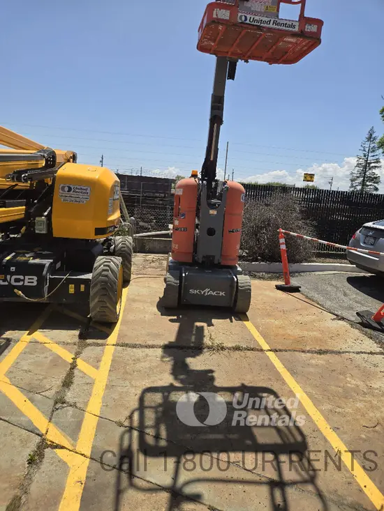 2017 Skyjack SJ30ARJE Articulating Boom Lift