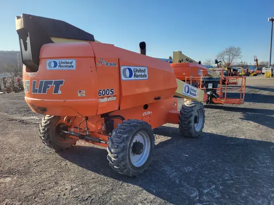 2017 JLG 600S Boom Lift