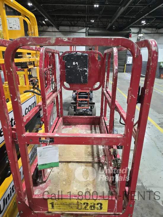2017 MEC 1330SE Scissor Lift