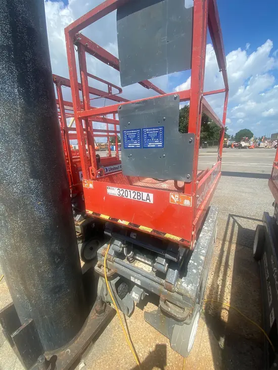 2016 Skyjack SJIII3219 Scissor Lift