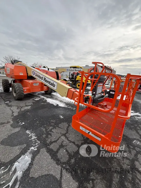 2017 JLG 600S Boom Lift