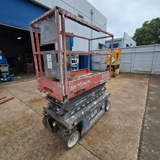 2016 Skyjack SJIII3219 Scissor Lift