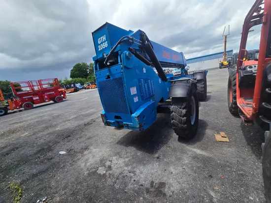 2016 Genie GTH-1056 Forklift