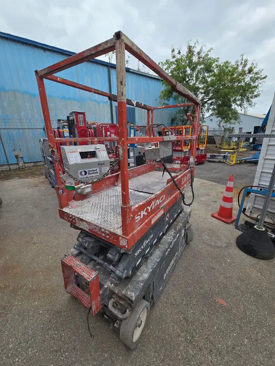 2016 Skyjack SJIII3219 Scissor Lift
