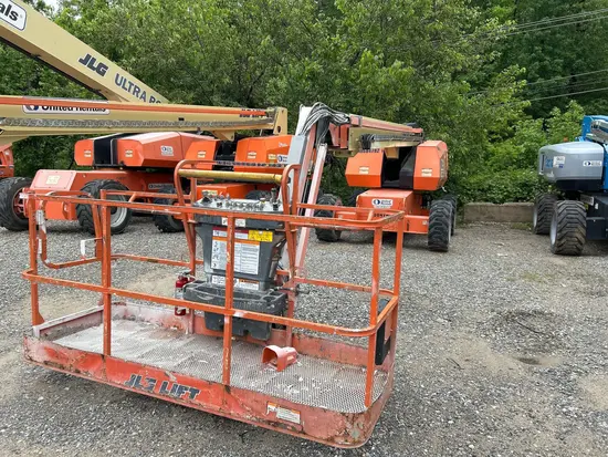 2017 JLG 660SJ Boom Lift