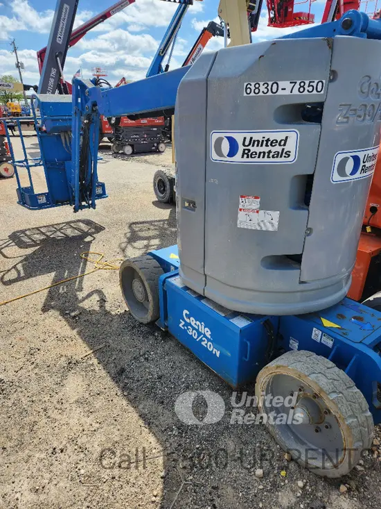 2016 Genie Z-30/20N Articulating Boom Lift