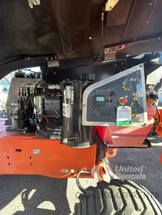 2017 JLG 400S Boom Lift