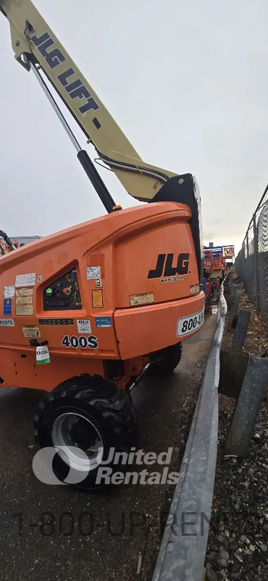 2017 JLG 400S Boom Lift