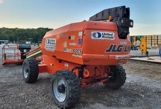 2017 JLG 600S Boom Lift
