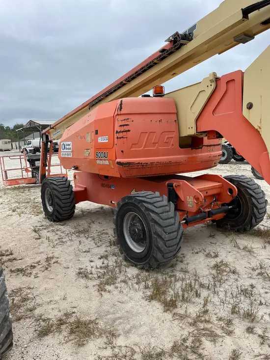 2013 JLG 800AJ Articulating Boom Lift