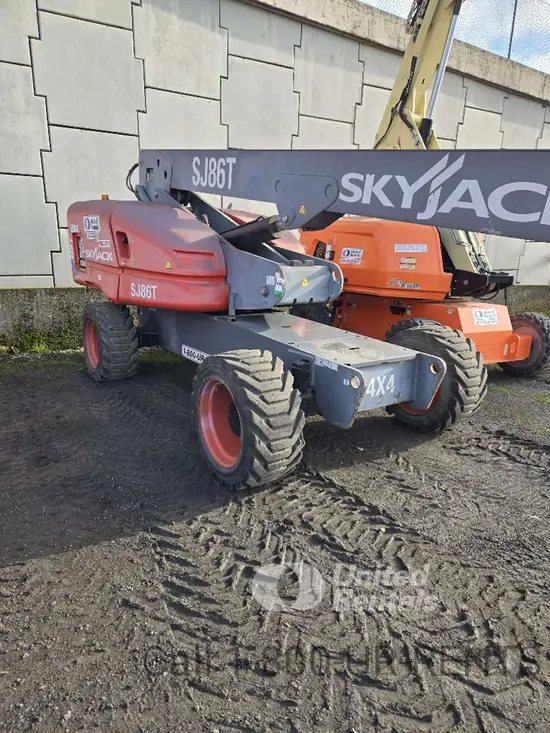 2017 Skyjack SJ86T Boom Lift