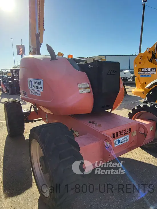2012 JLG 600AJ Articulating Boom Lift