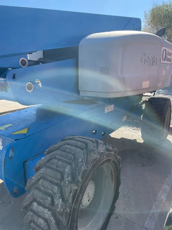 2014 Genie S-85 Boom Lift