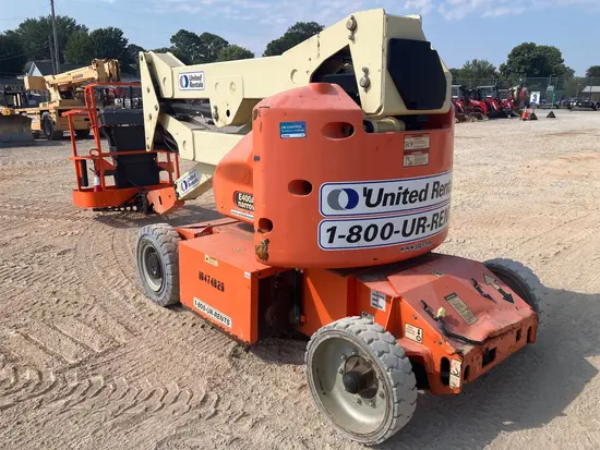 2016 JLG E400AN Articulating Boom Lift
