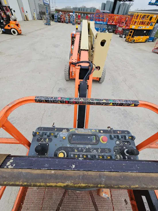 2016 JLG E450AJ Articulating Boom Lift