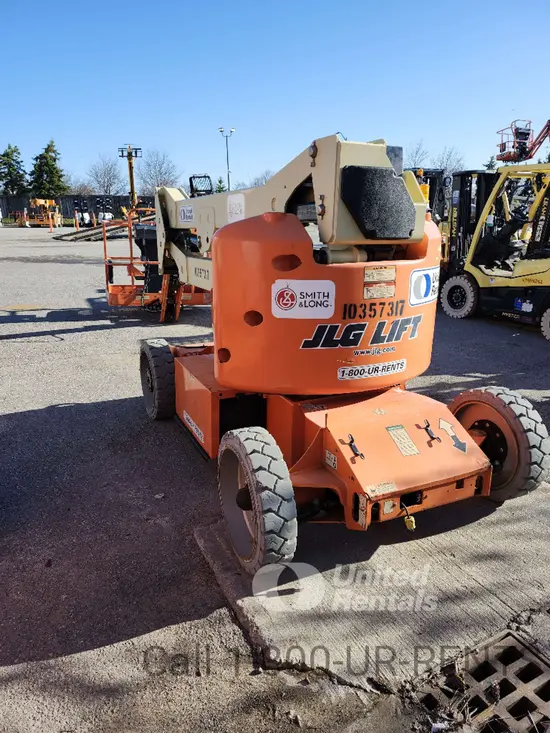 2015 JLG E450AJ Articulating Boom Lift